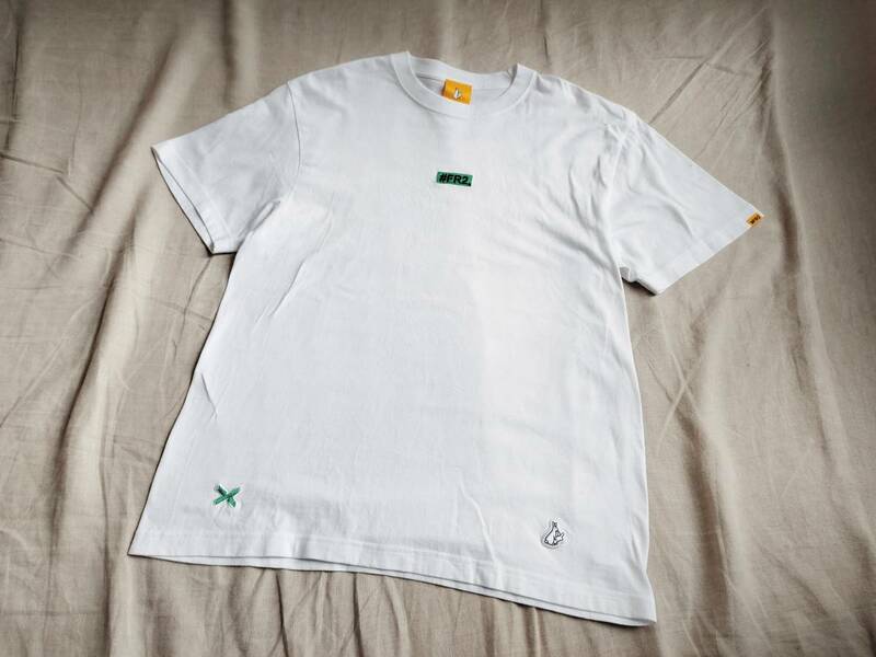 コラボ StockX ストックエックス 限定 FR2 エフアールツー Logo T-shirt Tシャツ ロゴ刺繍 半袖 コットン M 白 ホワイト ★9