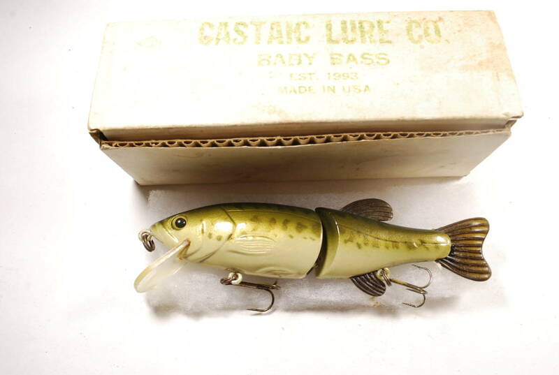 CASTAIC　LURE　BABY　BASS　キャスティーク　新品　1個