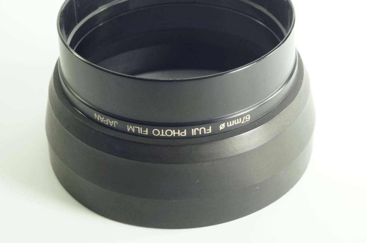 347『キレイ』希少品 FUJI PHOTO FILM 67mmφ 防水カメラ「フジカHDシリーズ用」カブセ式レンズフード