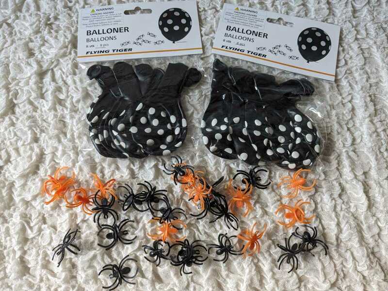 フライングタイガー 黒水玉 風船＆クモのおもちゃ ハロウィン装飾