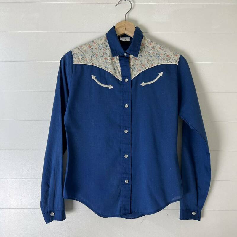 80s USA製 ウエスタンシャツ ネイビー 紺色 長袖シャツ 花柄 Sagamore Way レディース アメリカ製 古着 vintage ヴィンテージ 80年代
