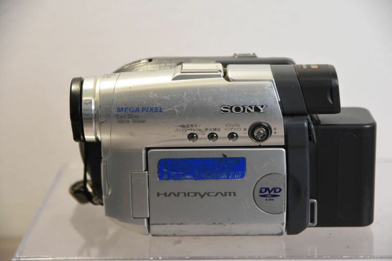 デジタルビデオカメラ SONY ソニー ハンディカム DCR-DVD201 230913W66