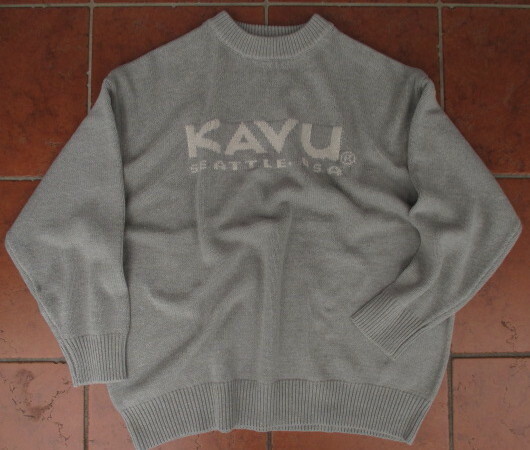 SALE！新作！ルーズシルエット！ＫＡＶＵ（ＵＳＡ）コットン×アクリル！ＫＡＶＵ・ロゴ・クルーネック・セーター（グレイ：Mサイズ）