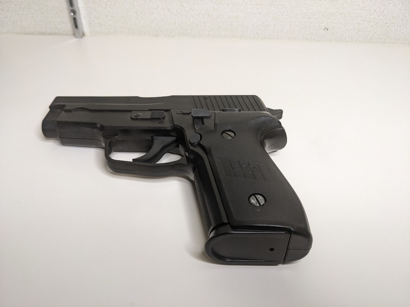 【ジャンク扱い】シグ・ザウエルＰ２２８ エアガン