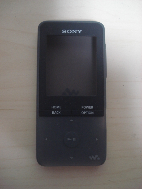 [送料無料 即決] SONY WALKMAN NW-S310シリーズ専用 シリコンケース CKM-NWS310 USED