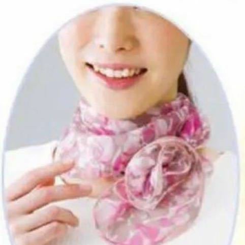399整理品　花柄　スカーフ　ピンク色