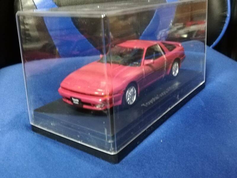 スペシャルスケール1/24国産名車コレクション（12）トヨタ スープラ A70 (1986)　専用ケース入り