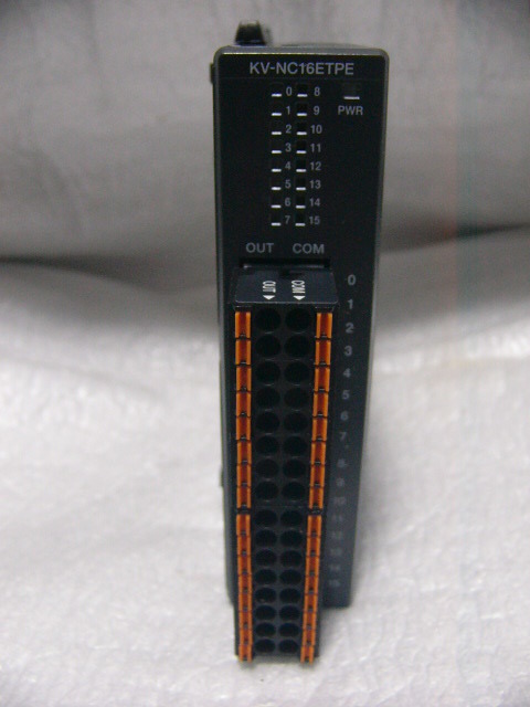 ★未使用に近い★ KEYENCE PLC KV-NC16ETPE IO増設装置 複数有