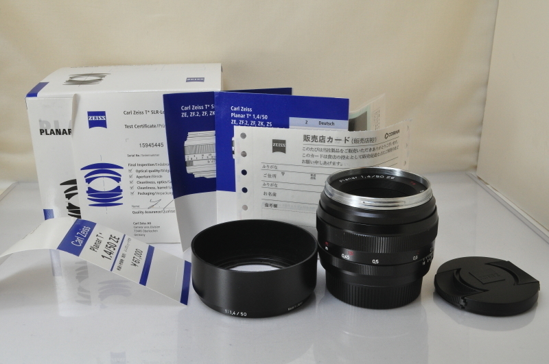 ★★極上品 Carl Zeiss Planar T* 50mm F1.4 ZE Lens w/Box♪♪#1699EX