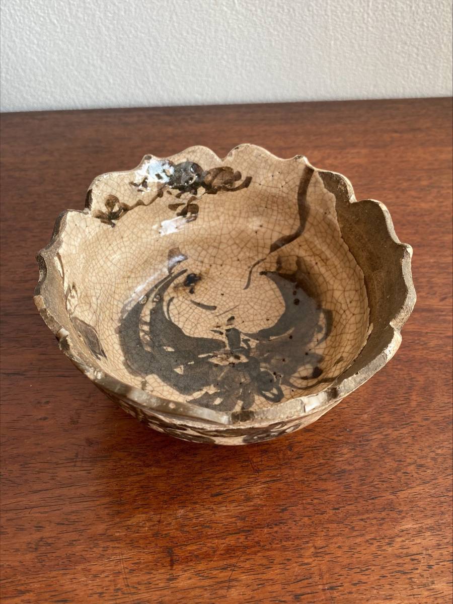 輪花鉢 蝶文 検） 深皿 古美術 盛器 茶道具 懐石 陶印あり