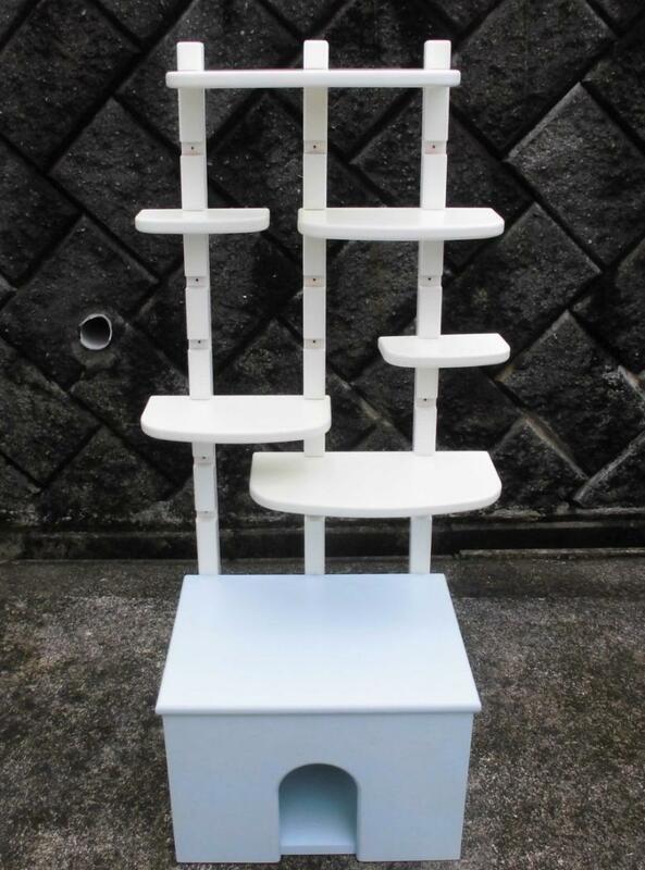【展示品】Mon-Jyu　木製のキャットタワー（ライトブルー）　高さ120ｃｍ　定価40000円