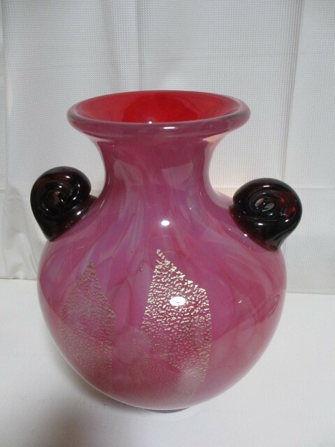 インテリア　KAMEIガラス　色付きガラス　花瓶　１ヶ