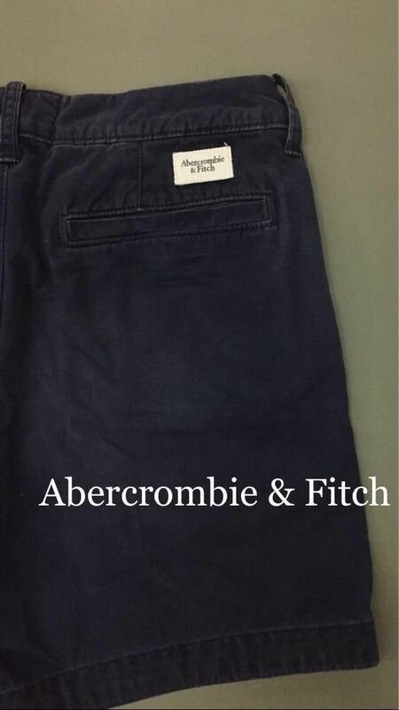 アバクロンビーアンドフィッチAbercrombie &Fitch ショートパンツ 短パン メンズ サイズ31 ネイビー !★&