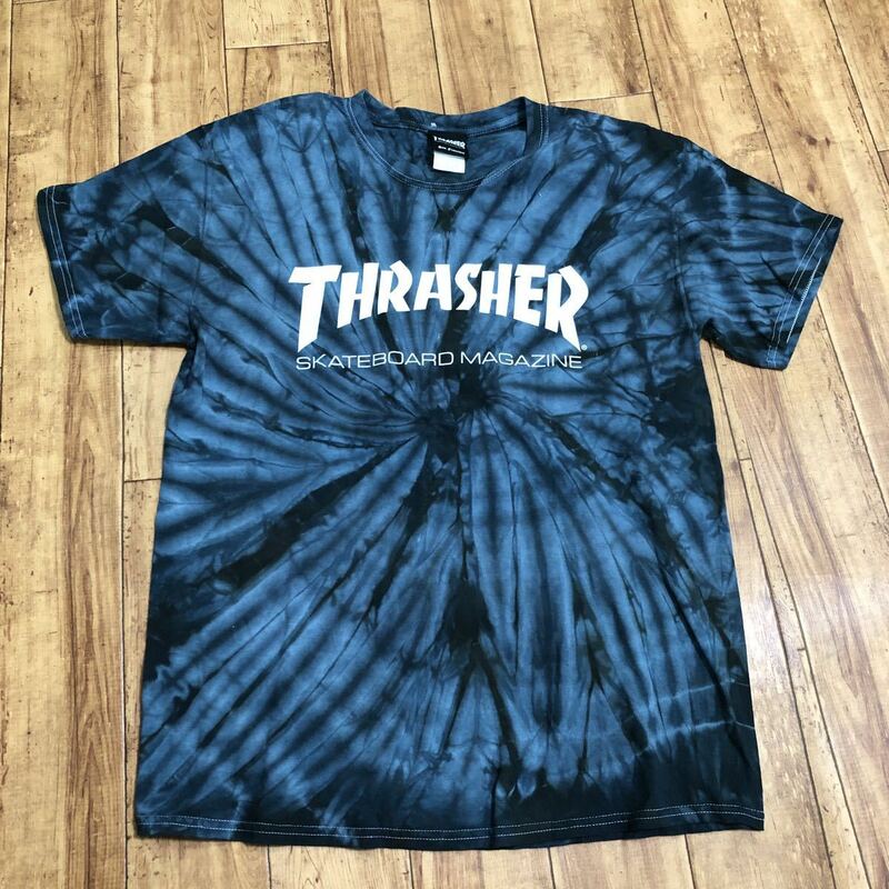 ★THRASHER スラッシャー 半袖Ｔシャツ タイダイ染め Lサイズ ハイチ製 ブルー系 スケーター