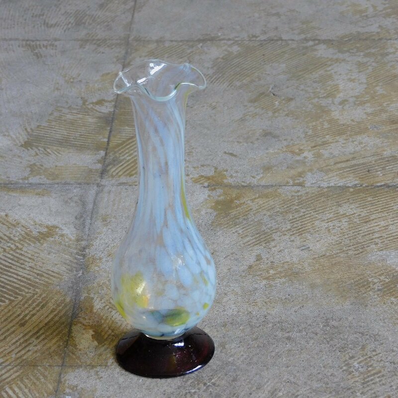 ふるい吹雪のガラス花瓶 HK-a-02880 / ウラン発光アリ アンティーク 氷コップ 和硝子 ぺろぺろ レトロガラス