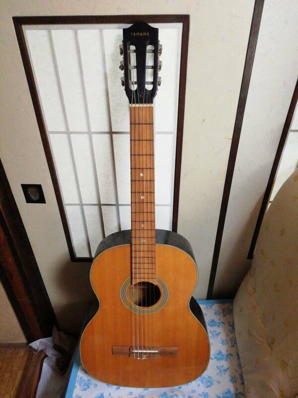 ヤマハダイナミックギターS50
