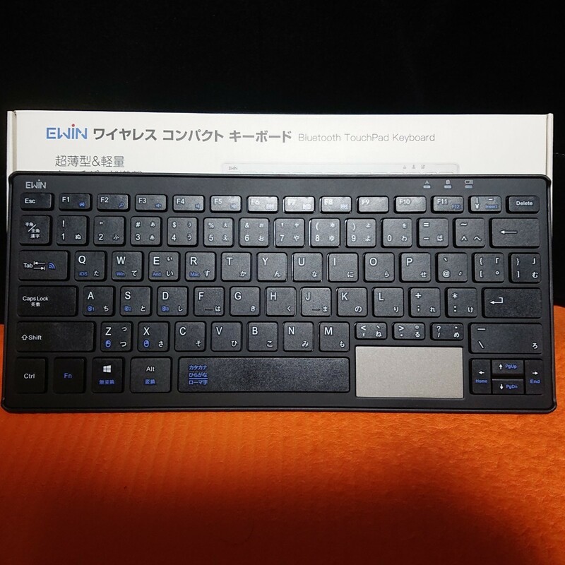 EWIN　bluetooth　タッチパッド　キーボード　EW-B008