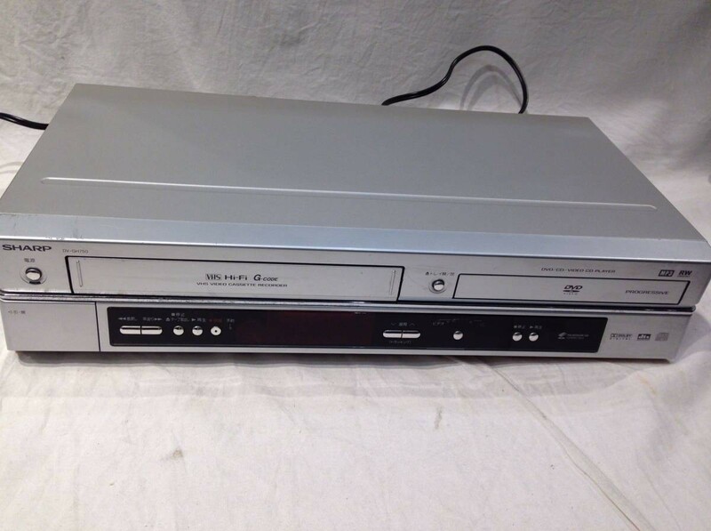 ★4903★SHARP　シャープ　VTR一体型DVDビデオプレーヤー　DV-GH750　ジャンク品