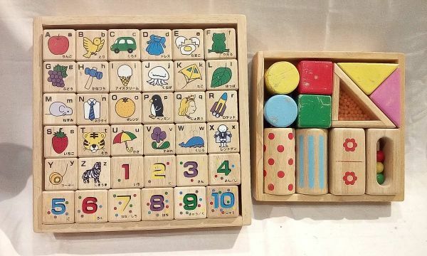 ★7747★積み木　ブロック　木のおもちゃ　玩具　まとめ　知育玩具　英語　数字　幼児
