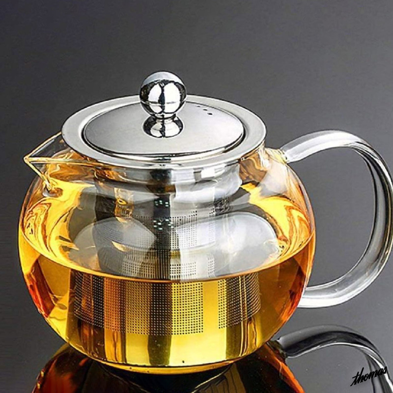 ◆ずんぐりとした体型がかわいい◆ ティーポット 900ml 耐熱ガラス ステンレス茶こし 簡単お手入れ キッチンツール 茶器 コーヒー