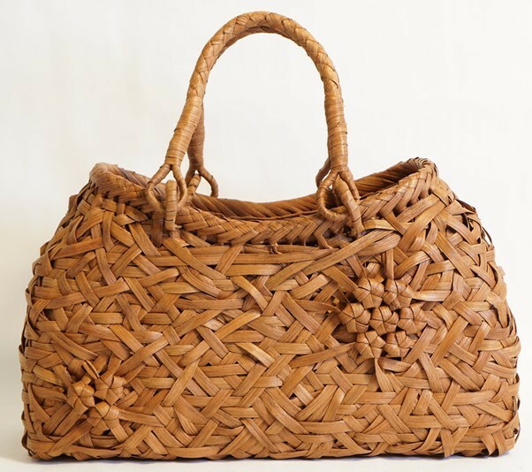 六角花束嵌入　乱れ編み　 山葡萄 かご　籠 バッグ 中布と内ポケット付き　　　可動式持ち手 かごバッグ