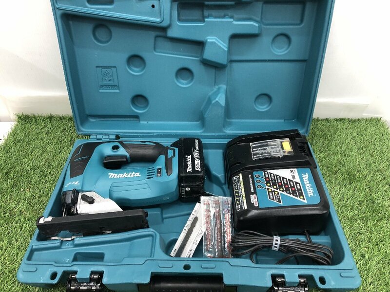 【中古品】★makita(マキタ) 18v充電式ジグソー JV182DZK　〇〇　ITO3NL7WDMTQ