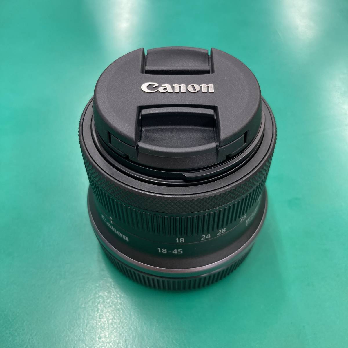 ★ Canon キャノン 交換レンズ RF-S 18-45mm F4.5-6.3 IS STM 未使用 新品 EX00081