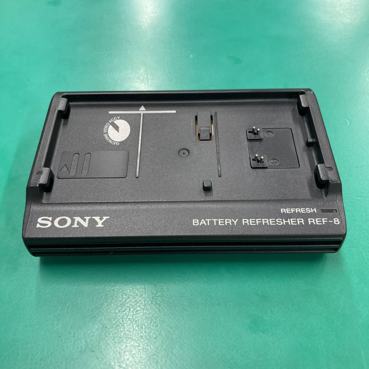 ★ SONY バッテリーリフレッシャー REF-8 中古品 R01757