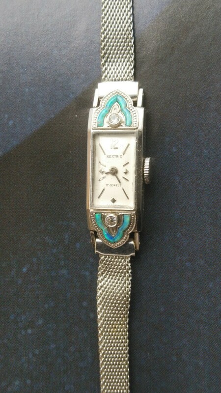NASTRIX　　K14刻印 0.585　石付き　手巻きレディース　腕時計　　ヴィンテージ