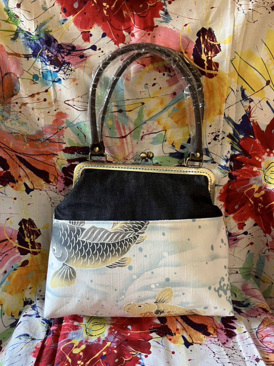アンズルーム★ハンドメイド★がま口バッグ★ハンドバッグ★かばん★デニム×鯉★大きな口★中外ポケット付き★長財布可　和柄