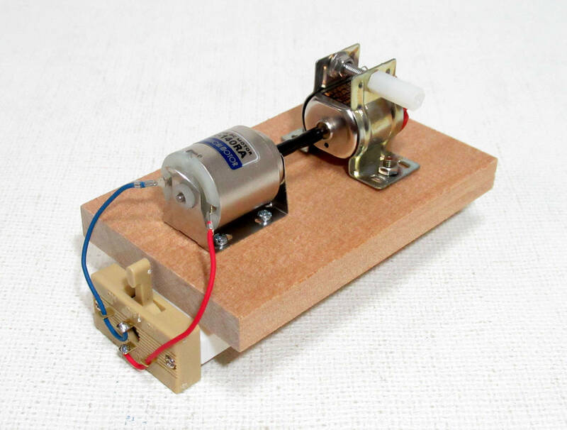 ミニ四駆用モーター慣らし機 　自作モーターエージングマシン　無通電モーターならし機