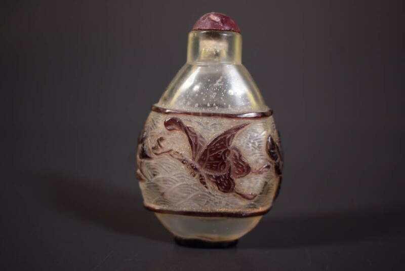 【和】(6942)　中国古玩　唐物　時代鼻炎壺　香水瓶　乾隆ガラス　色絵　粉彩　ガラス
