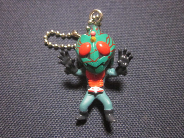 ■仮面ライダーアマゾン ボールチェーンフィギュア■