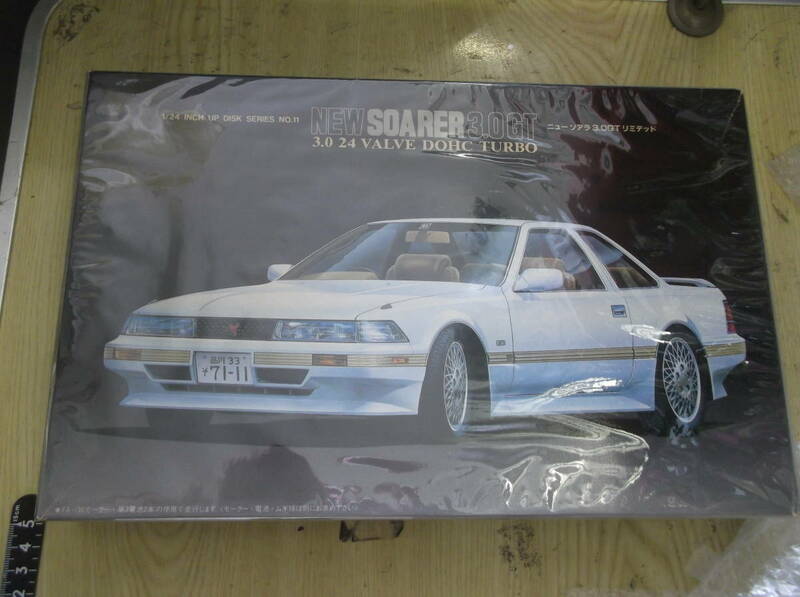 フジミ 1/24 TOYOTA NEW SOARER 3.0GT リミテッド ソアラ プラモデル 現状渡し品 同梱不可