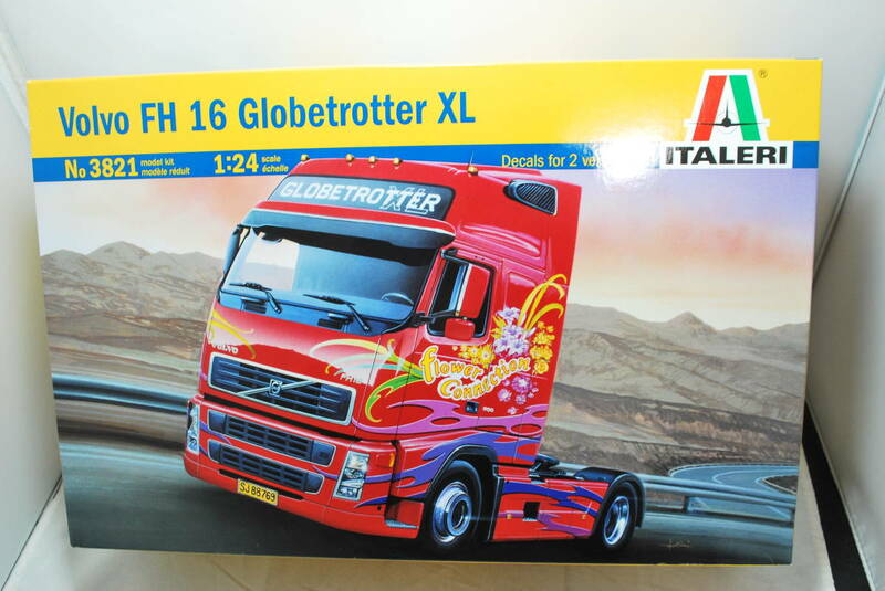 ■　希少！未開封　ITALERI イタレリ　1/24　VOLVO ボルボ　FH-16　Globetrotter XL グローブトロッター　トレーラーヘッド　エンジン付 ■