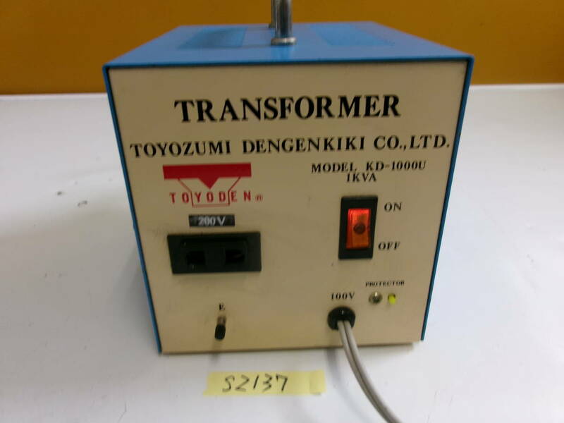 (S-2137)TOYOZUMI トランスフォーマー KD-1000U 通電確認のみ 現状渡し
