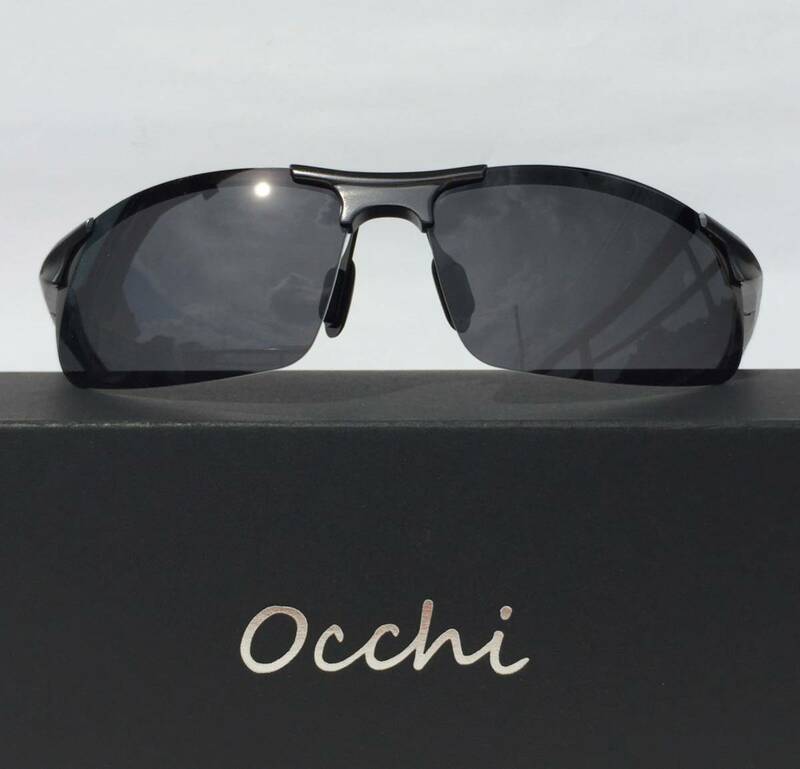 新品 OCCHI 　偏光サングラス レンズUV400 軽量 ブラック 