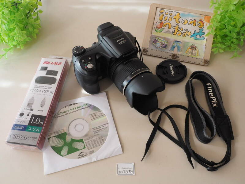 ◆カメラ1579_P6◆ デジタルカメラ　FinePix S6000fd（その②） メモリーカードは付属しません FUJIFILM 富士フィルム Used ～iiitomo～
