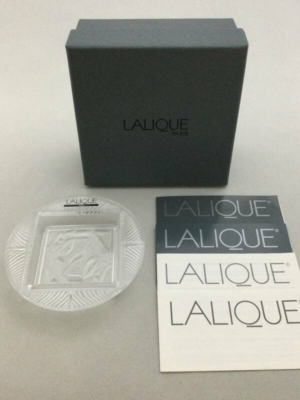 LALIQUE　ラリック　クリスタル　ヌード　アッシュトレイ　灰皿【C016249】