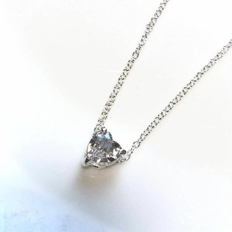 新品　AAA CZ ハート　ダイヤモンドネックレス　シルバー　8mm 銀　ダイヤモンド　ダイヤ　プレゼント　シンプル　プチプラ　送料無料