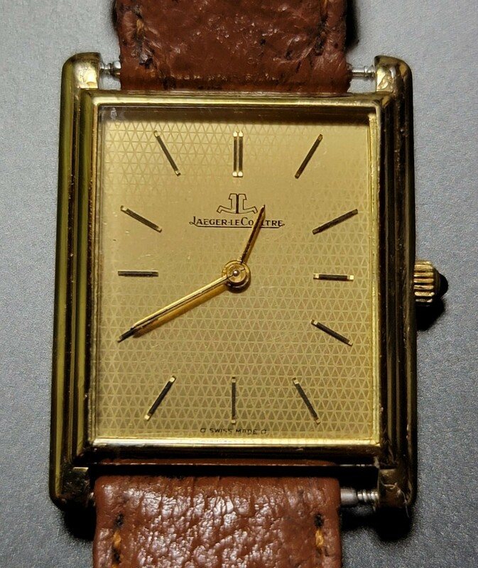 アンティーク　動作品　18金無垢　ジャガールクルト　　　JAEGER LECOULTRE　18k メンズ手巻き　腕時計　スクエア型