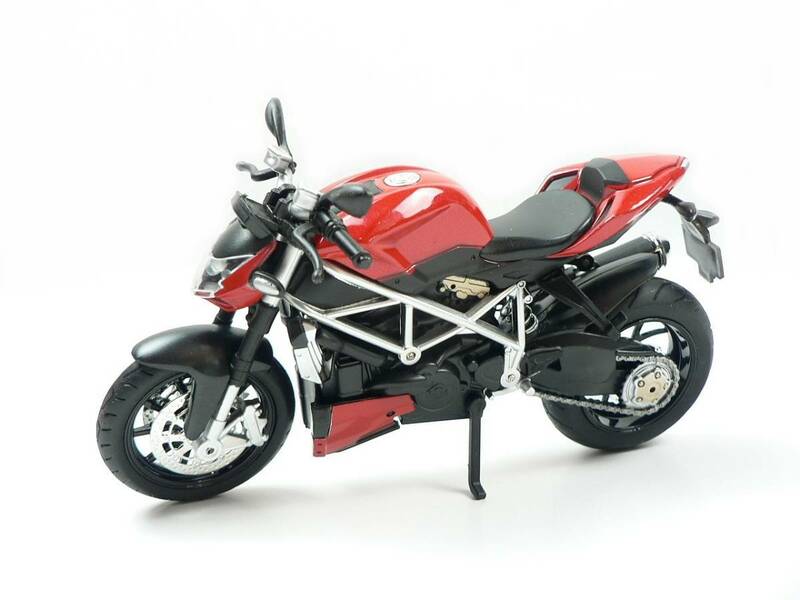 YAMAHA ドゥカティ DUCATI Streetfighter 1/12スケールモデル