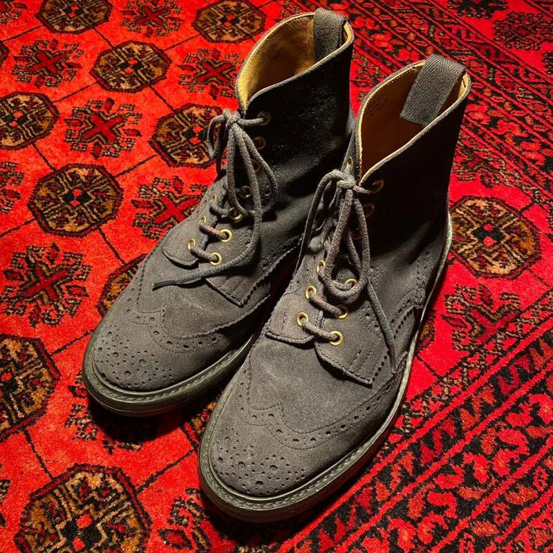 Tricker's WING TIP SUEDE LEATHER BOOTS MADE IN ENGLAND/トリッカーズスウェードレザーウィングチップカントリーブーツ