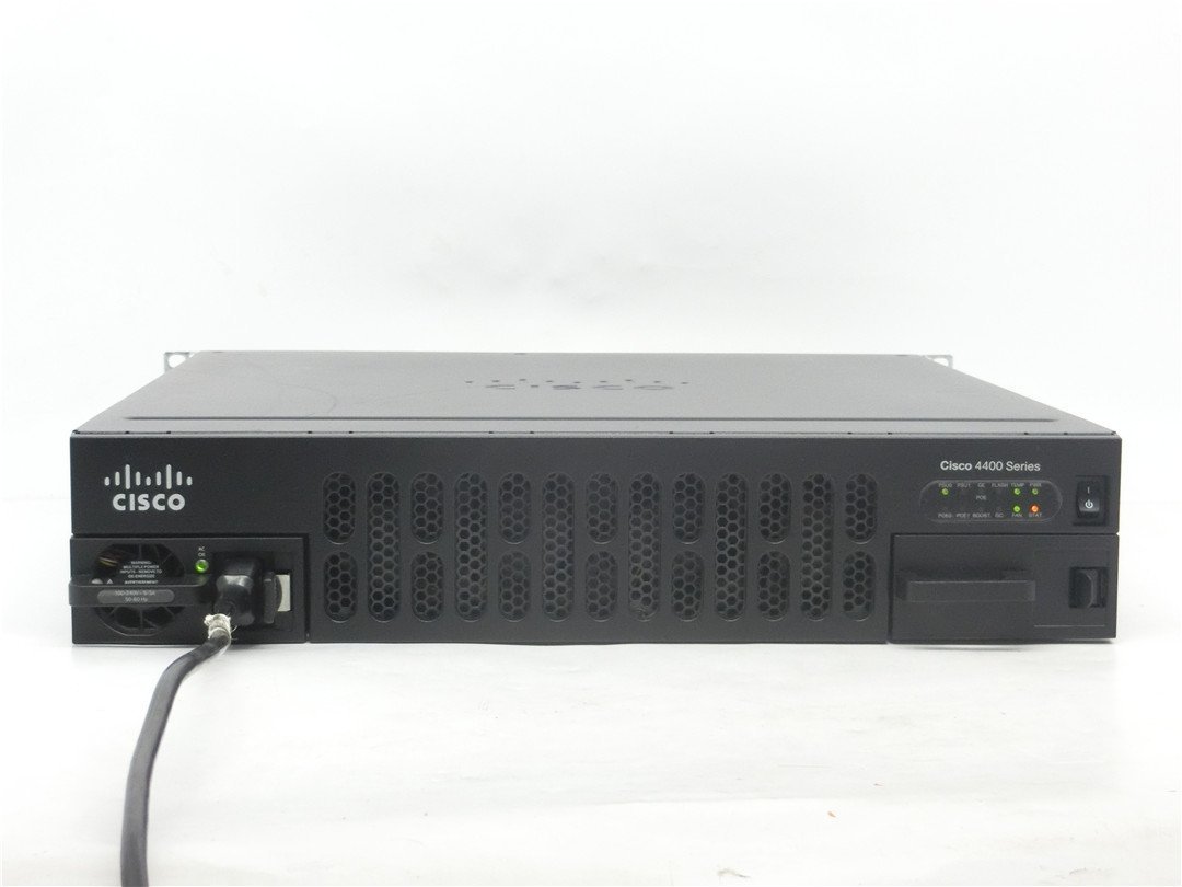 中古品　Cisco　4400Series /シスコ ISR4451-X サービス統合型ルータ　通電のみ確認済み　　動作不明　ジャンク品