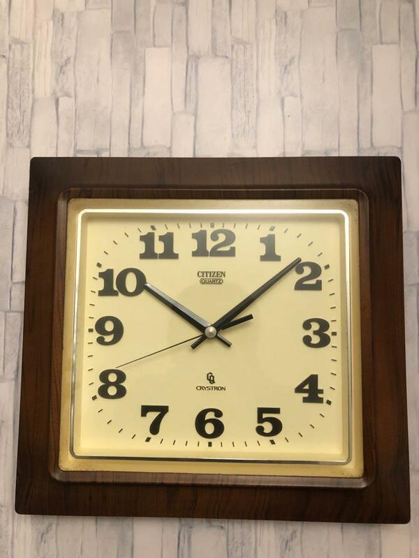 壁掛け時計　CITIZEN クオーツ　クリストロン　木製　ウォールクロック　動作確認済み