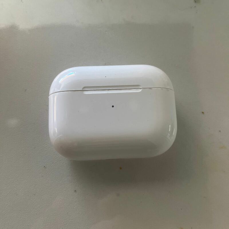 ★AirPods ★Pro★エアーポッズ ★充電ケース ★通電確認済★