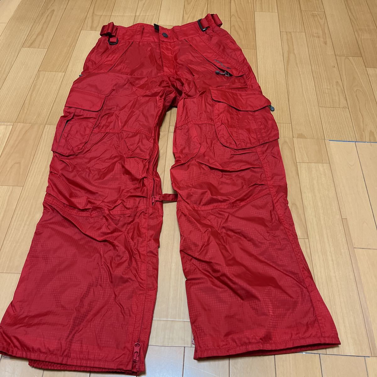 超美品　エスティボ　スノーボードパンツ　サイズ7号　レディース