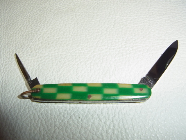 ■未使用 希少 1960年代■藤本保廣 （藤本保広）初期 東京ナイフ（ＹＡＸ刻印）　バンドル緑白格子模様 可愛いアクリル樹脂