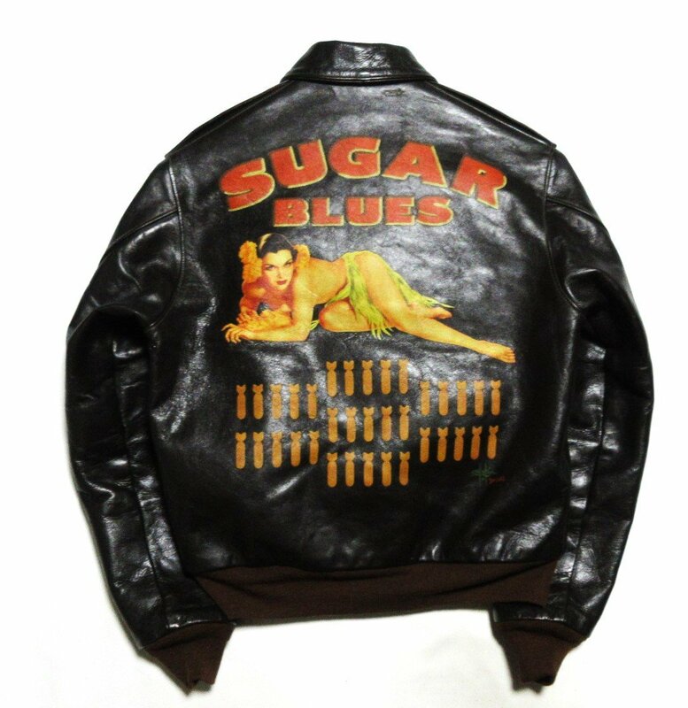 限定100着トイズマッコイ A-2 フライトジャケット/40/Sugar Blues/シールブラウン/ROUGH WEAR/実名復刻/カスタムペイント/ピンナップガール