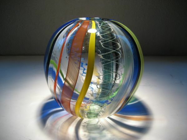 良品 現代ガラス フランス 作家物 tessuto 球形ガラスベース ヴェネチアンガラス風の仕上がり/ムラノガラス/コスタボダ